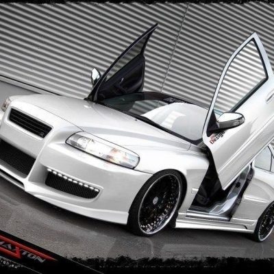 FRONT BUMPER 1 VOLVO V70