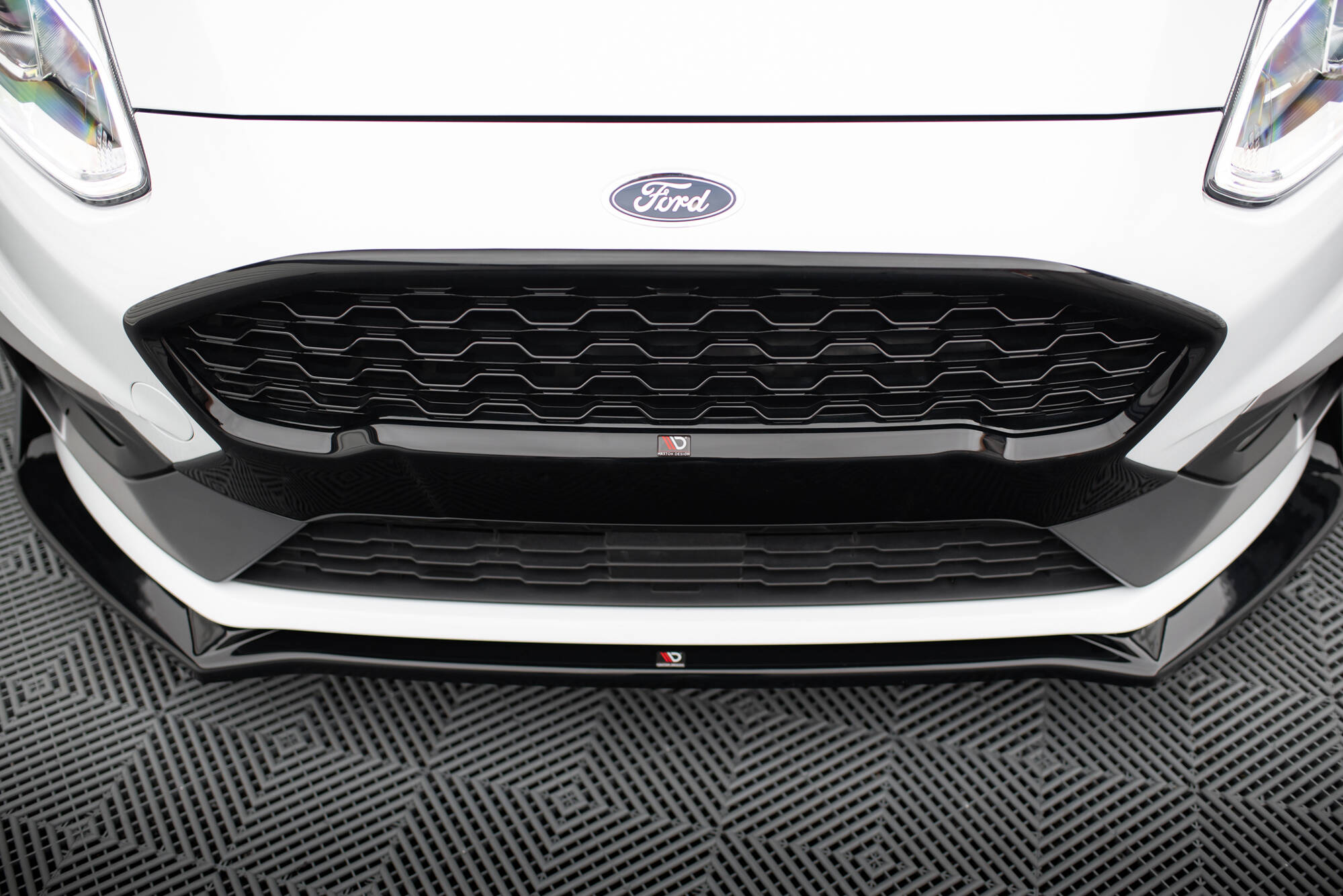 pol_po_Front-Grill-Ford-Fiesta-ST-ST-Line-Mk8-14524_8 Dianteiro Grill Ford Fiesta ST Mk8 - Image 1