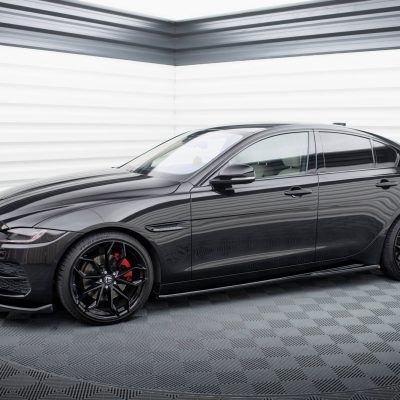 Set of Splitters Jaguar XE X760 Facelift