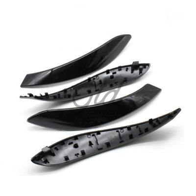 Conjunto de 4 Capas Puxador Preto Brilhante BMW Série 3/4 F30 F31 F32 F36