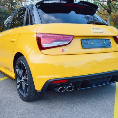 Splitters laterais traseiros Audi S1 8X