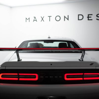 Carbon Spoiler + LED Dodge Challenger Mk3